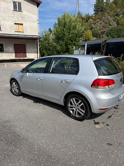 Volkswagen Golf VI 3 of 5