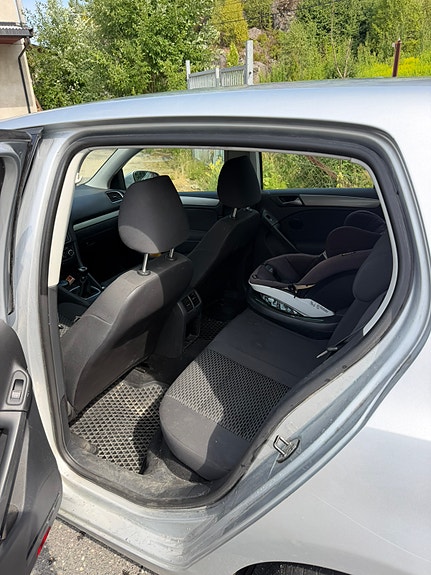 Volkswagen Golf VI 5 of 5