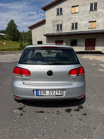 Volkswagen Golf VI 4 of 5