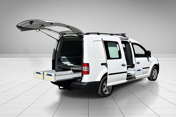 Volkswagen Caddy Maxi 11 of 17
