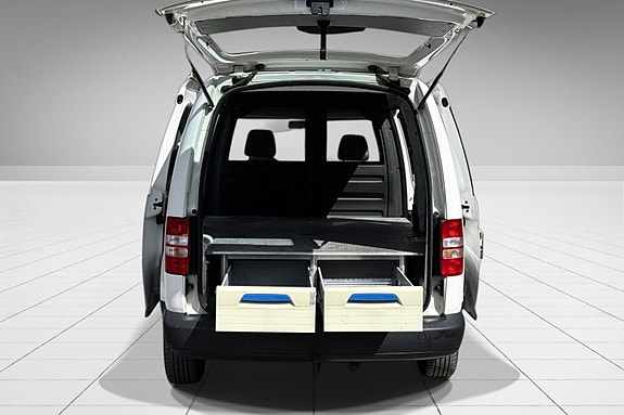 Volkswagen Caddy Maxi 10 of 17