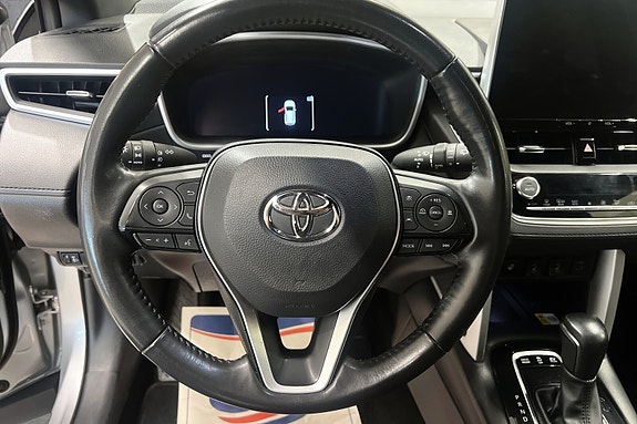 Toyota Corolla Cross 11 of 18