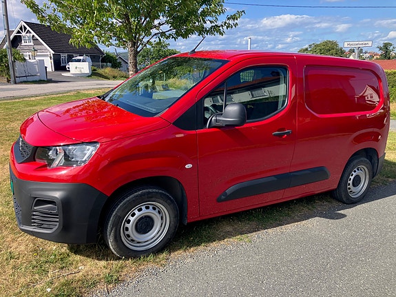 Peugeot Partner 4 of 5