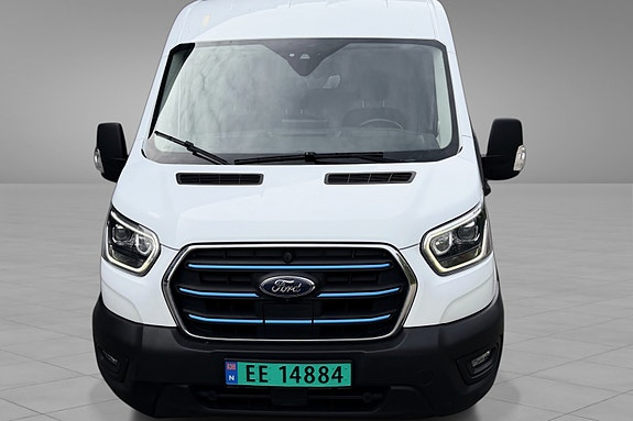 Ford Transit 3 of 5