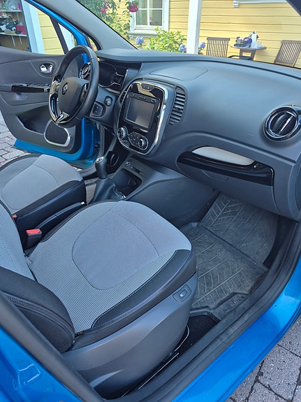 Renault Captur 9 of 25