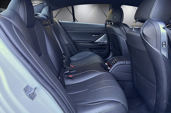 BMW M6 14 of 30