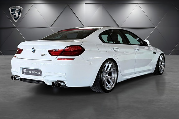 BMW M6 5 of 5