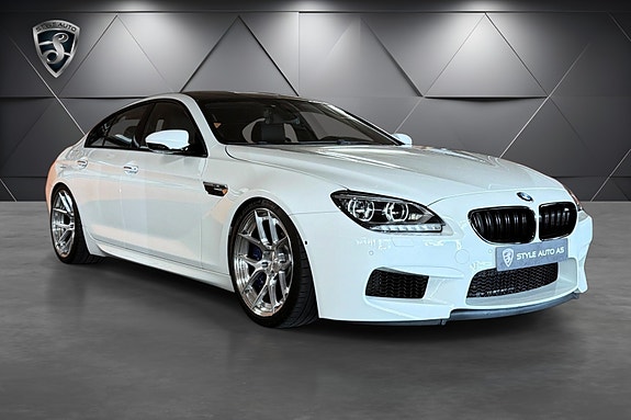 BMW M6 3 of 5