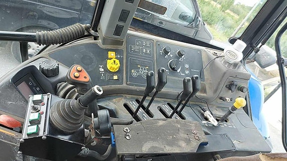 Ford 8160 5 of 5