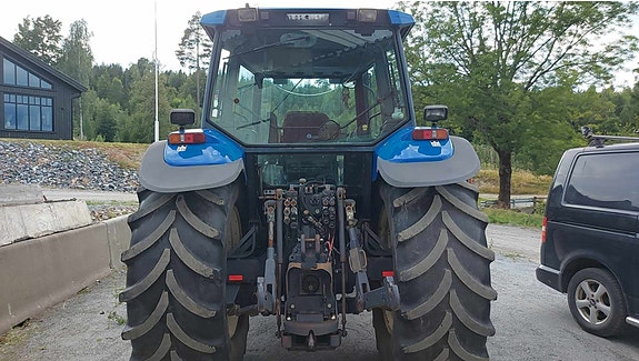 Ford 8160 2 of 5