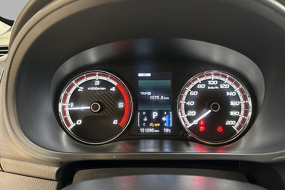 Mitsubishi L200 13 of 23