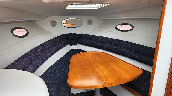 Nidelv 750 Sport - Klassisk norskbygd daycruiser med helt ny motor 12 of 19