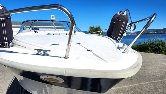 Nidelv 750 Sport - Klassisk norskbygd daycruiser med helt ny motor 3 of 19