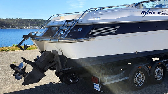 Nidelv 750 Sport - Klassisk norskbygd daycruiser med helt ny motor 4 of 19