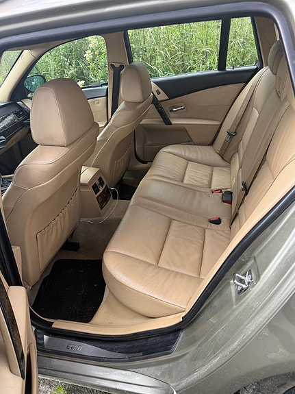 BMW 520d 6 of 7