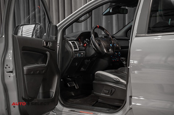 Ford Ranger Raptor 24 of 30