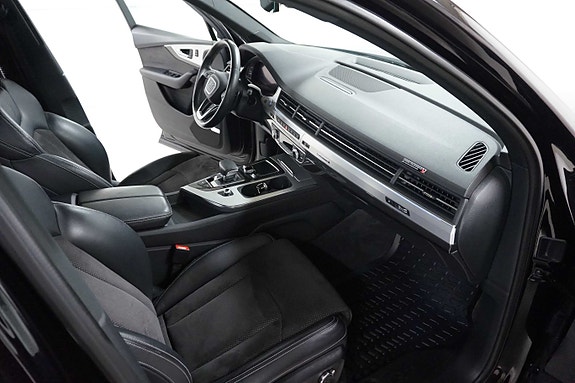 Audi Q7 13 of 30