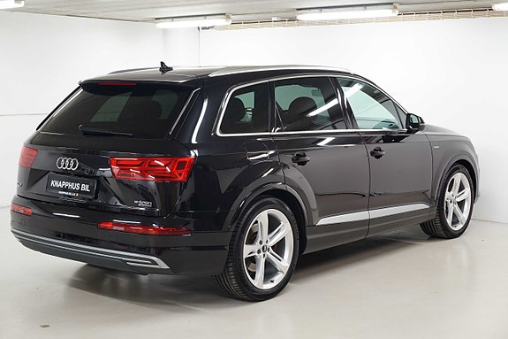Audi Q7 5 of 5
