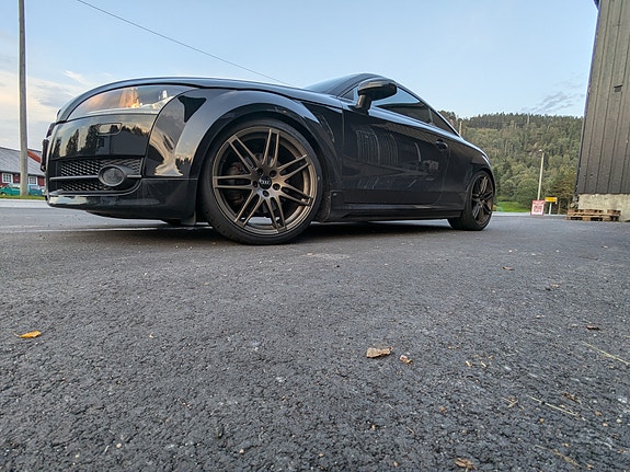 Audi TT 23 of 25