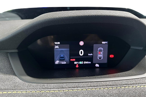 Skoda Enyaq 10 of 24