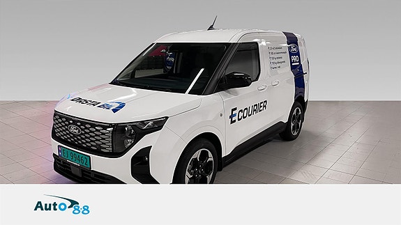 Ford E-Transit Courier 3 of 5