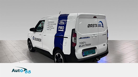 Ford E-Transit Courier 5 of 5