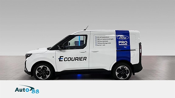 Ford E-Transit Courier 4 of 5