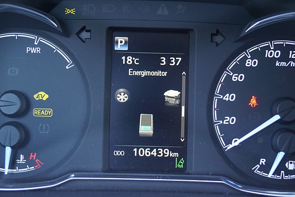 Toyota Yaris 25 of 30
