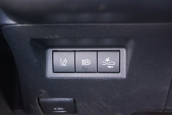 Toyota Yaris 28 of 30