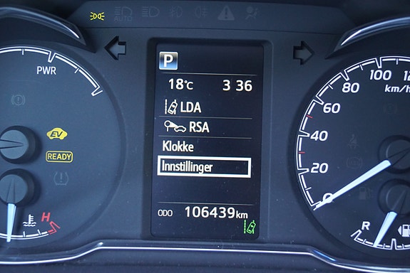 Toyota Yaris 24 of 30