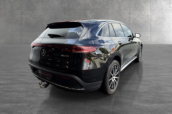 Mercedes-Benz EQC400 2 of 20