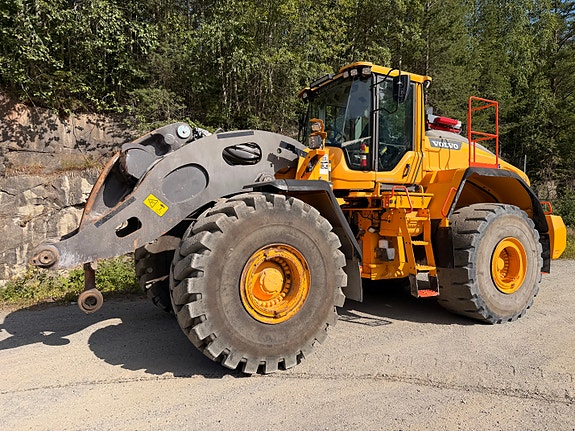Volvo L260H 17 of 30