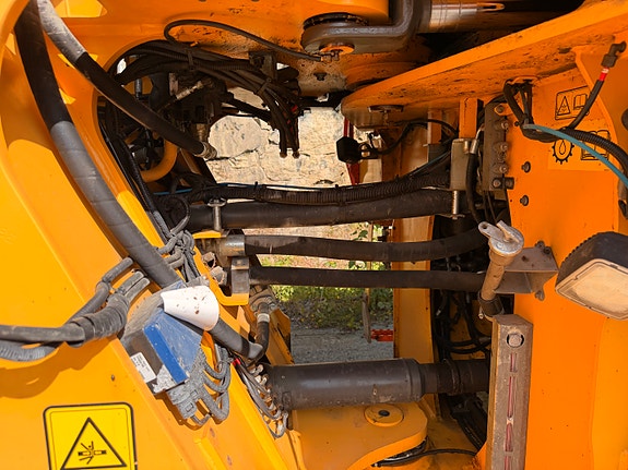 Volvo L260H 26 of 30