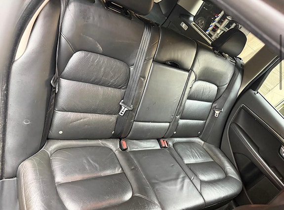 Volvo XC70 8 of 15