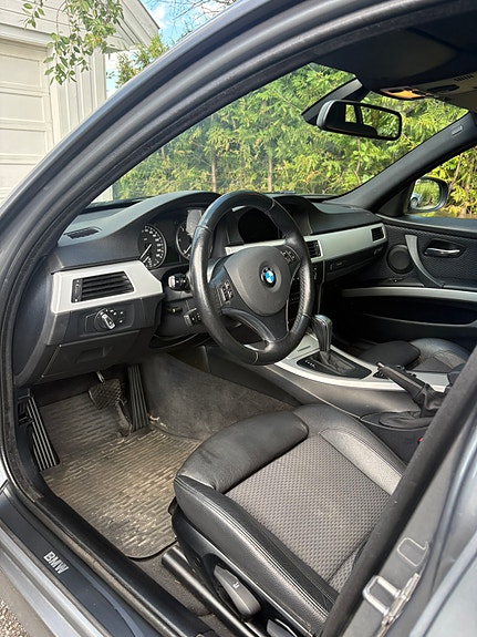 BMW 320d 10 of 19