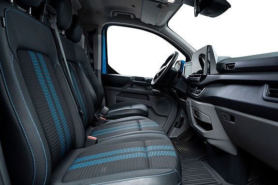 Ford Transit Custom 20 of 30
