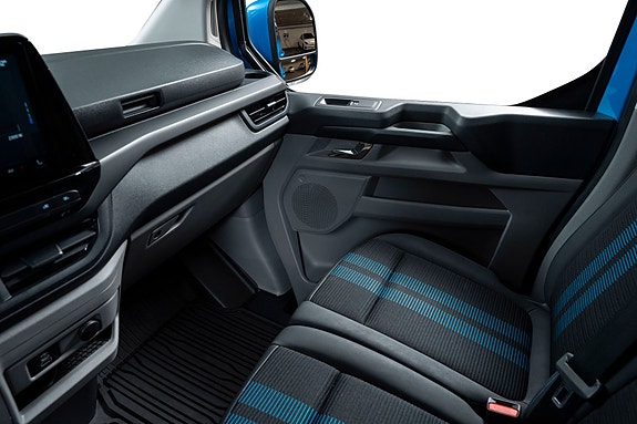 Ford Transit Custom 17 of 30