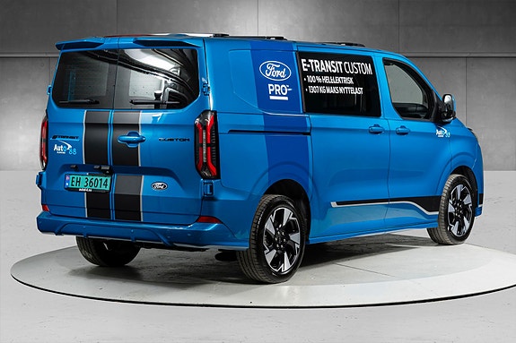 Ford Transit Custom 4 of 5