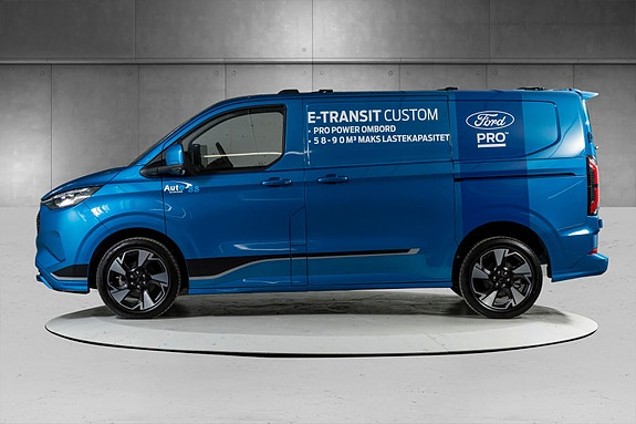 Ford Transit Custom 10 of 30