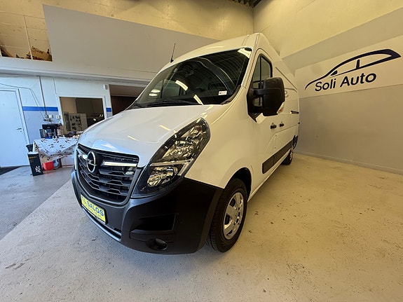 Opel Movano 4 of 5