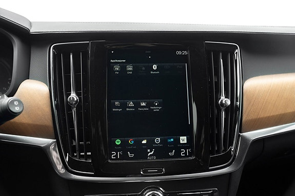 Volvo V90 22 of 26