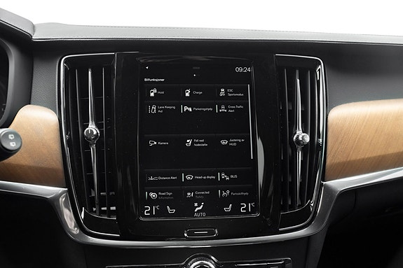 Volvo V90 20 of 26
