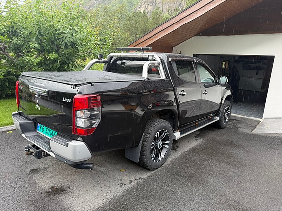 Mitsubishi L200 3 of 5