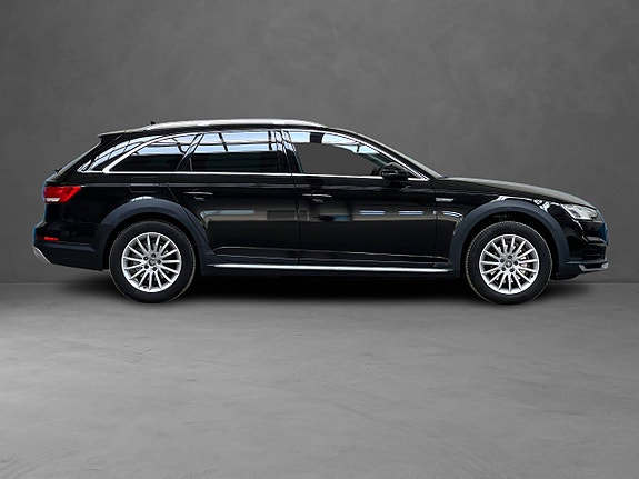 Audi A4 6 of 30