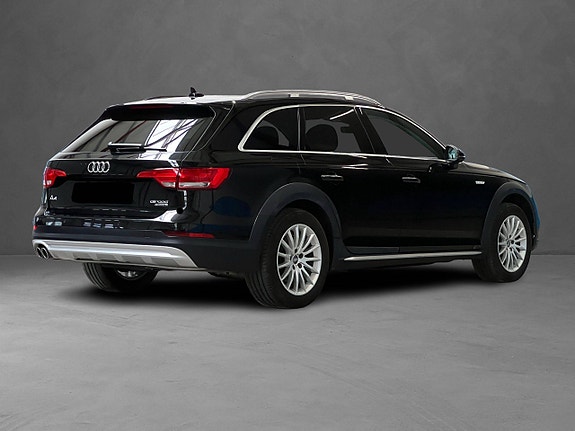 Audi A4 7 of 30