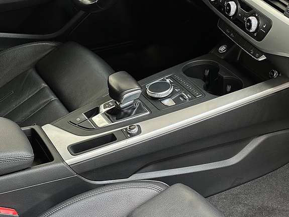 Audi A4 27 of 30