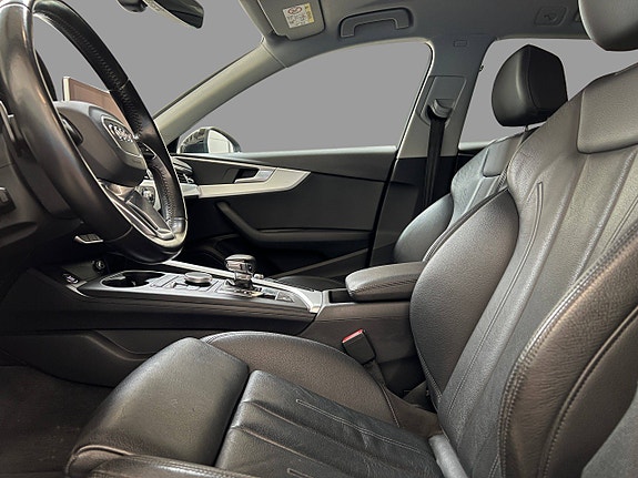Audi A4 12 of 30