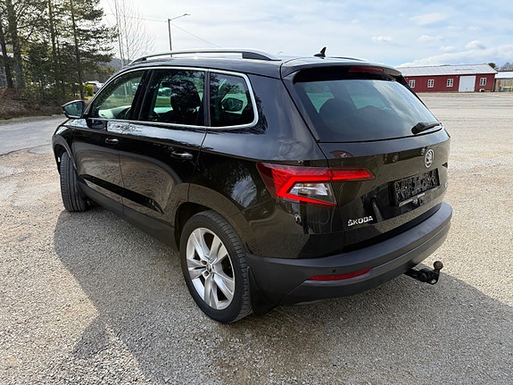 Skoda Karoq 3 of 5