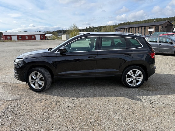 Skoda Karoq 2 of 5