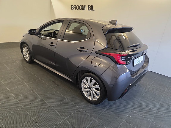 Mazda 2 5 of 5